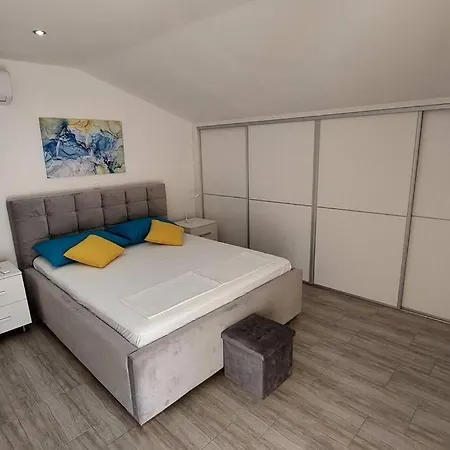 Infinity - Attractive For Rest And Relaxation