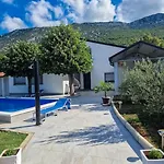 Infinity - Attractive For Rest And Relaxation *