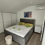 Infinity - Attractive For Rest And Relaxation *