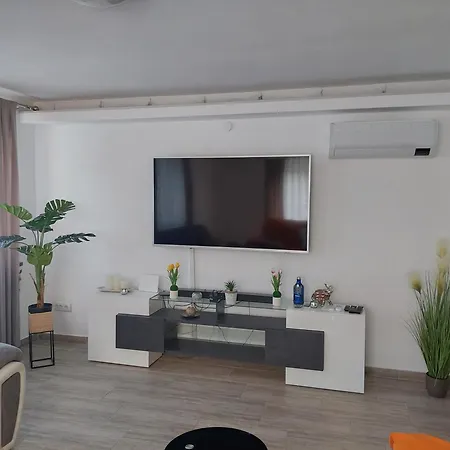 Villa Infinity - Attractive For Rest And Relaxation
