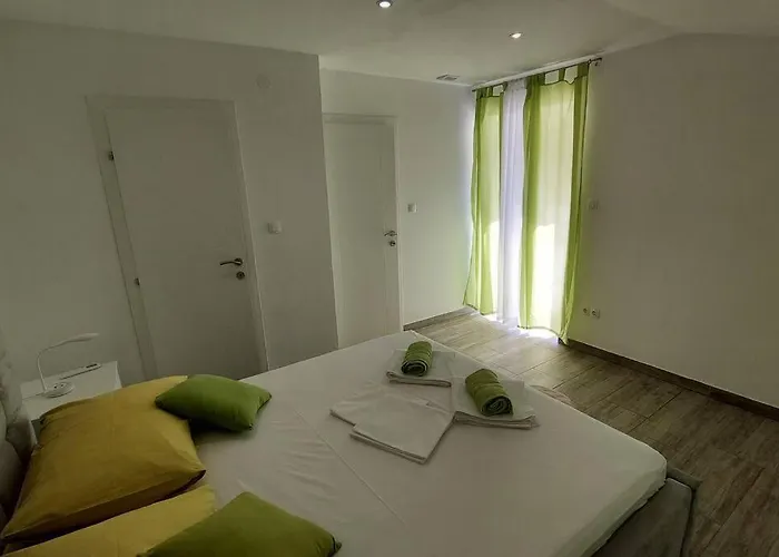Infinity - Attractive For Rest And Relaxation